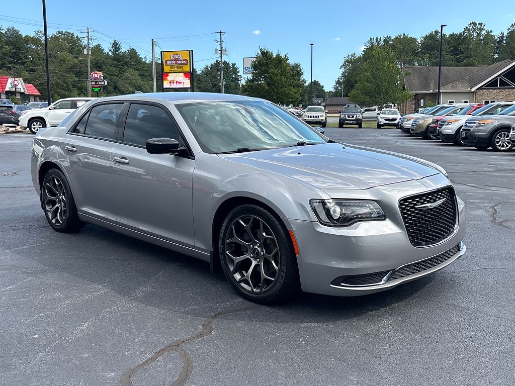 2018 Chrysler 300 Touring L