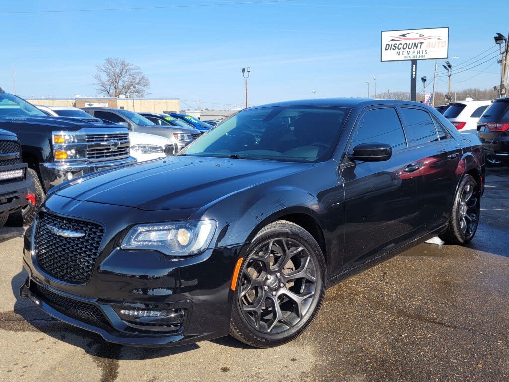 2019 Chrysler 300 Touring L