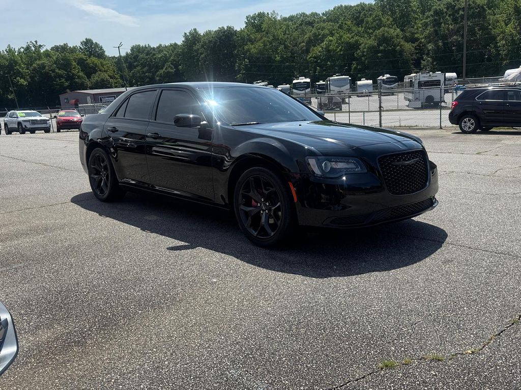 2022 Chrysler 300 Touring