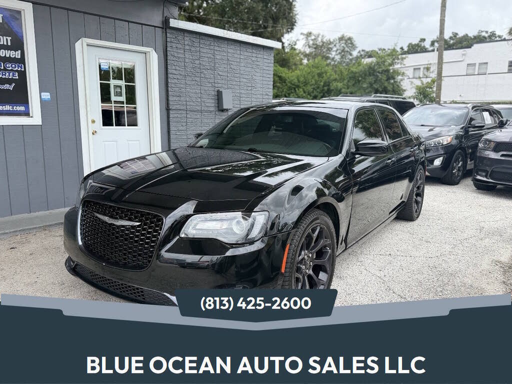 2019 Chrysler 300 S