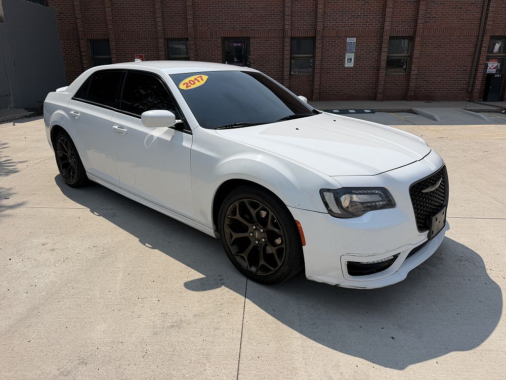 2017 Chrysler 300 Alloy