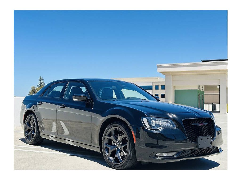 2023 Chrysler 300 S