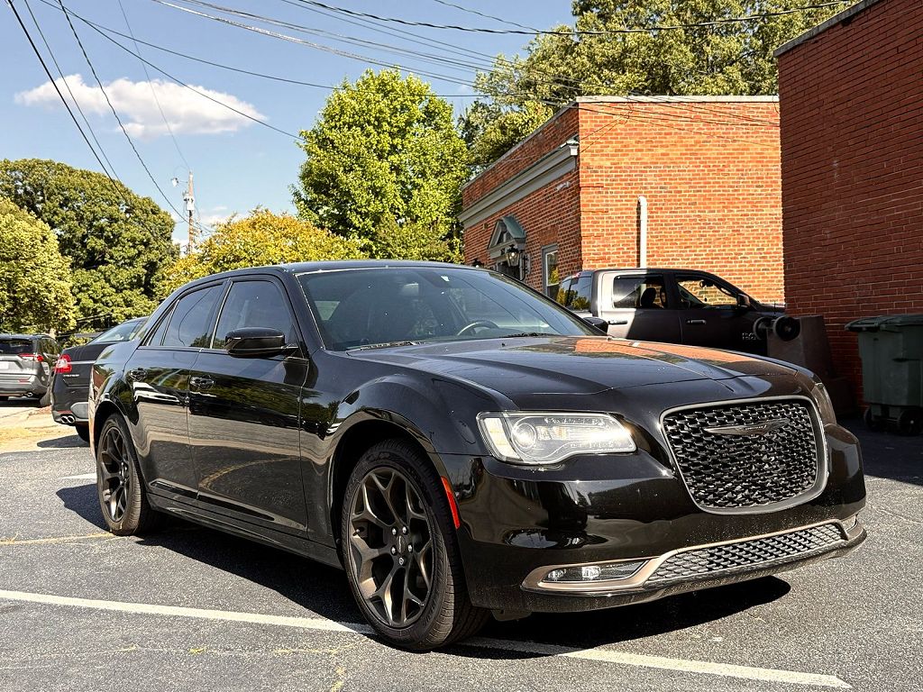 2016 Chrysler 300 S