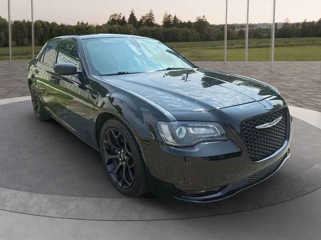 2019 Chrysler 300 S