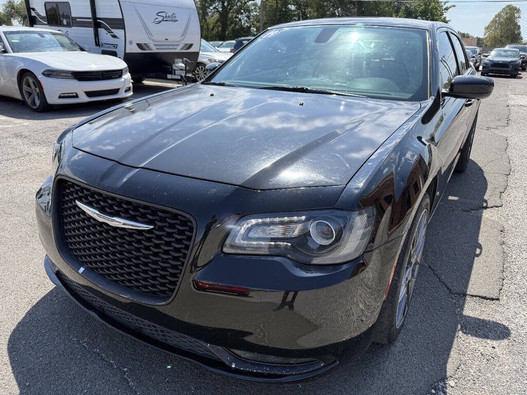 2019 Chrysler 300 S