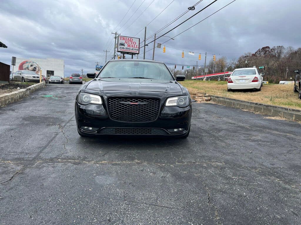 2021 Chrysler 300 S