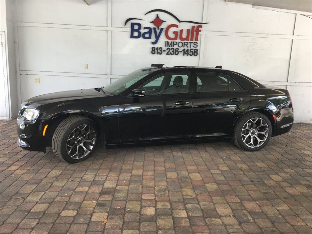 2017 Chrysler 300 Alloy