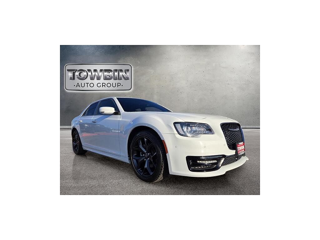 2023 Chrysler 300 S