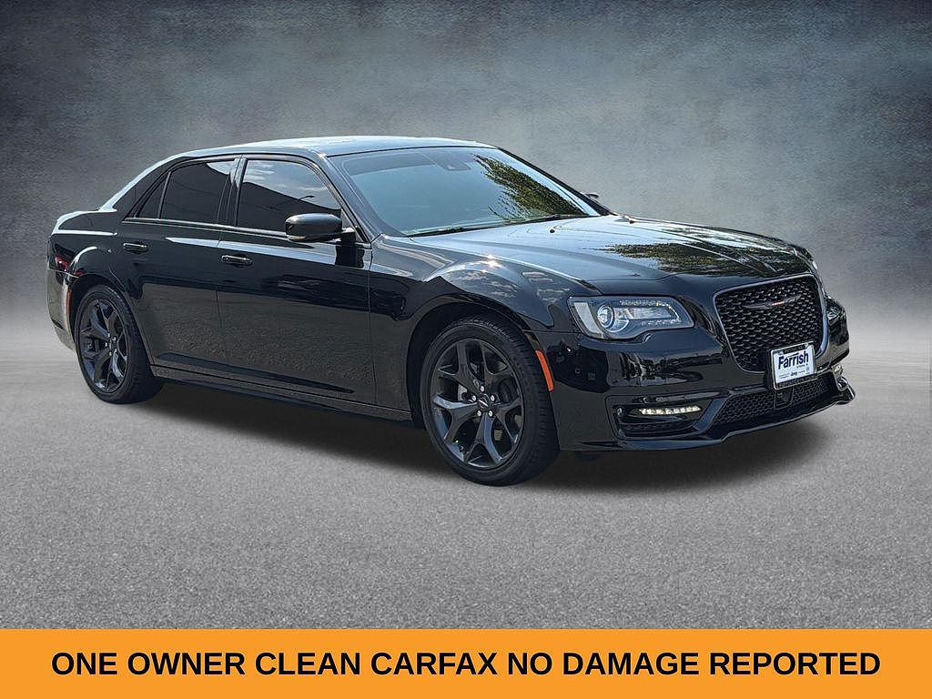 2023 Chrysler 300 S