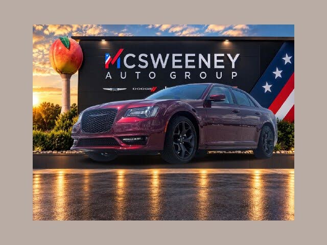 2023 Chrysler 300 Touring L