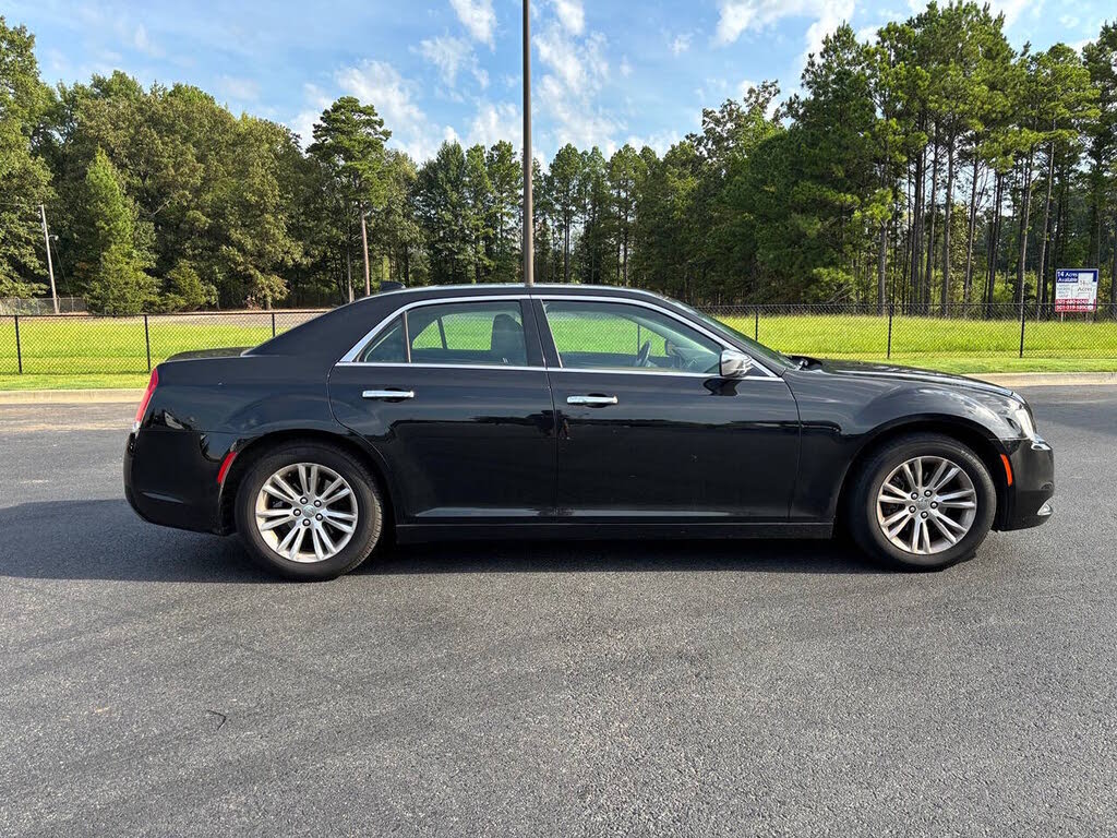 2016 Chrysler 300 C