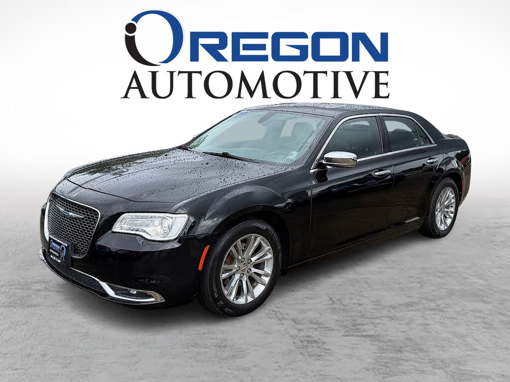 2017 Chrysler 300 C