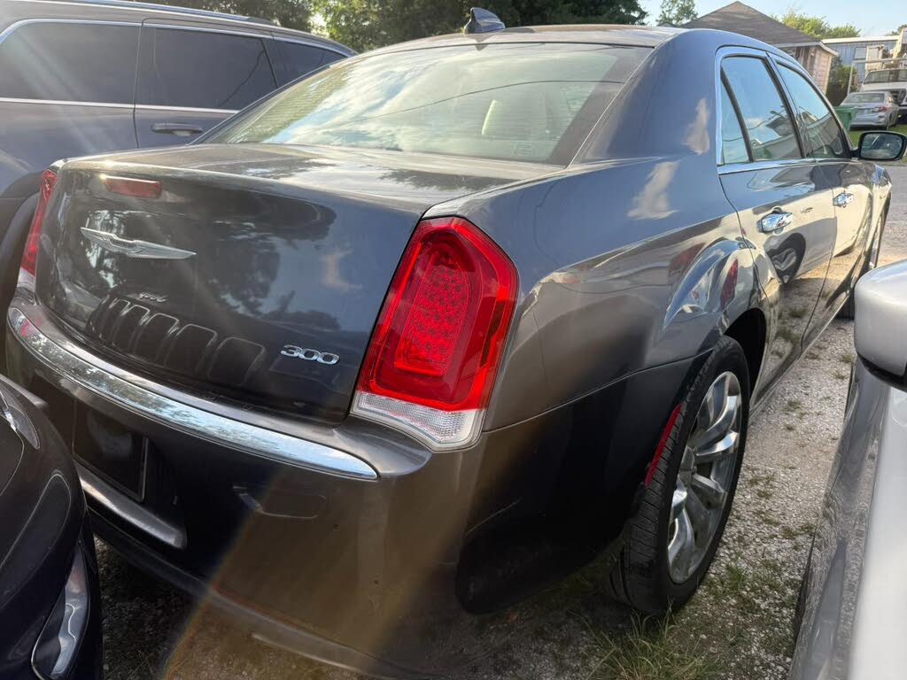 2018 Chrysler 300 Limited