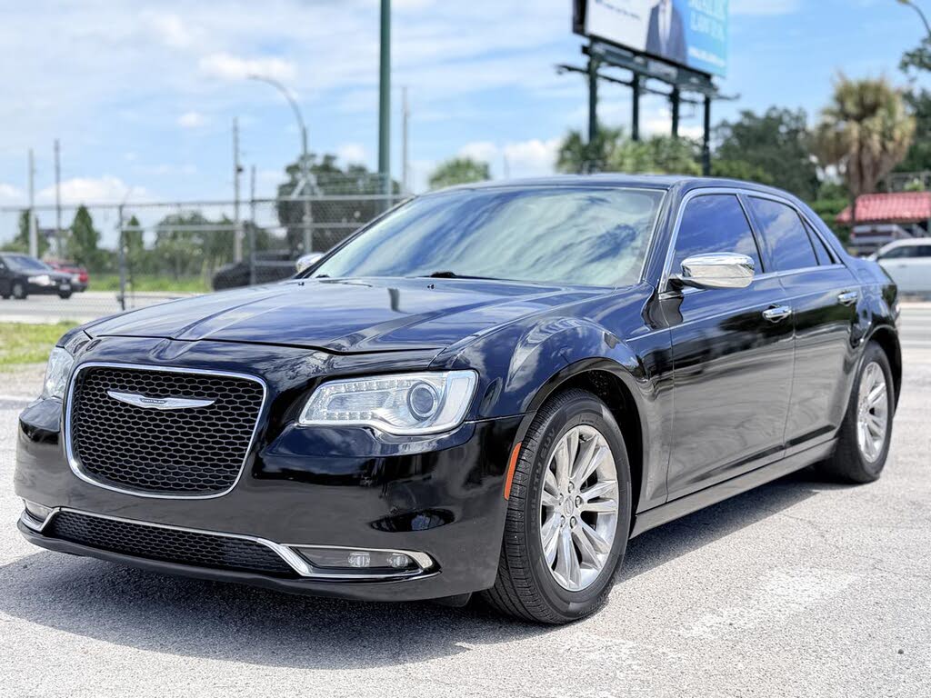2016 Chrysler 300 C