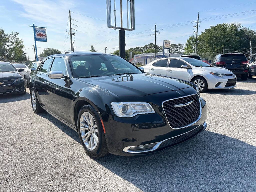 2017 Chrysler 300 C