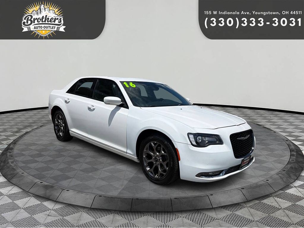 2016 Chrysler 300 Alloy