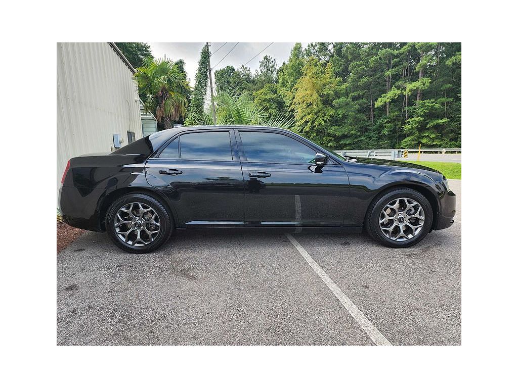 2016 Chrysler 300 Alloy