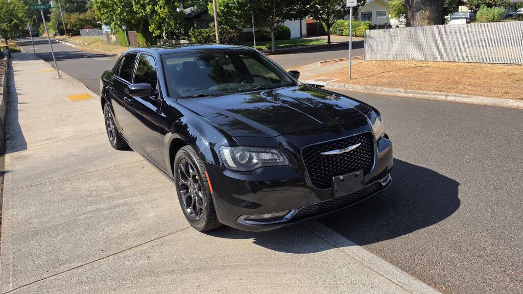 2020 Chrysler 300 S