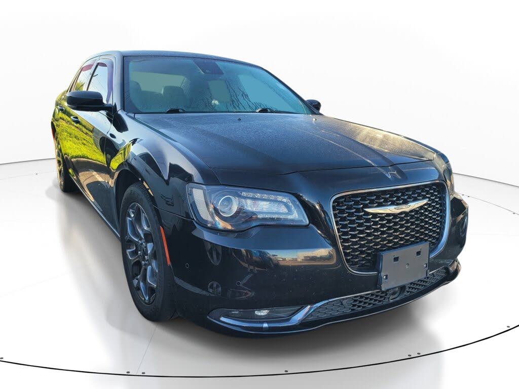 2018 Chrysler 300 S