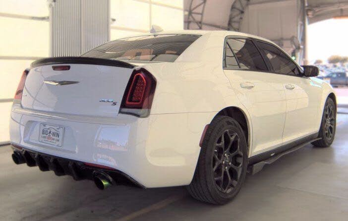 2019 Chrysler 300 S