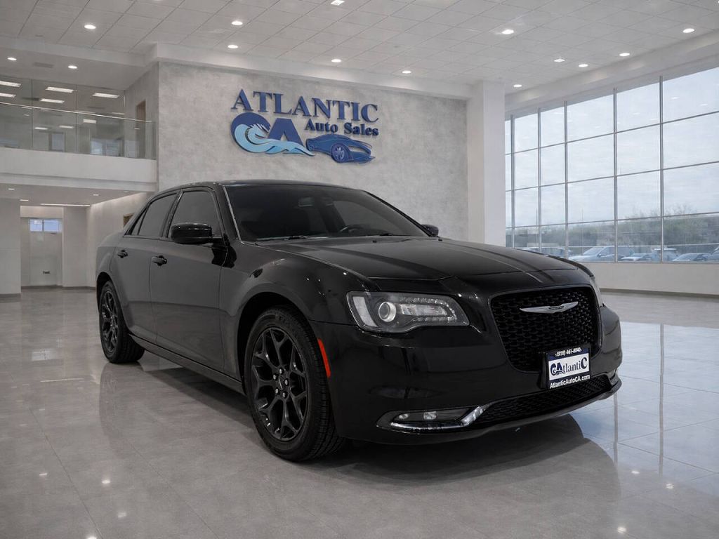 2019 Chrysler 300 S