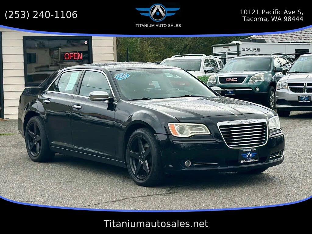 2013 Chrysler 300 C
