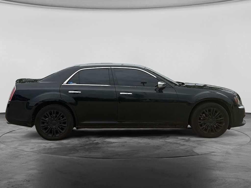 2014 Chrysler 300 C