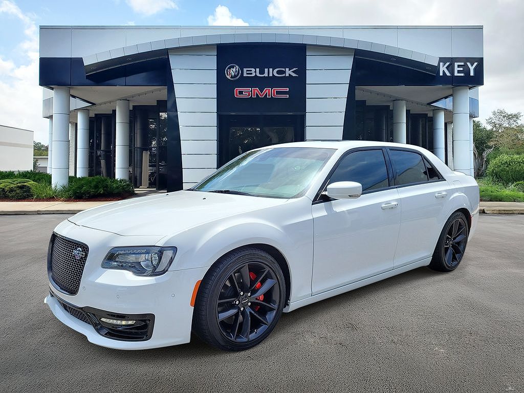 2023 Chrysler 300 C