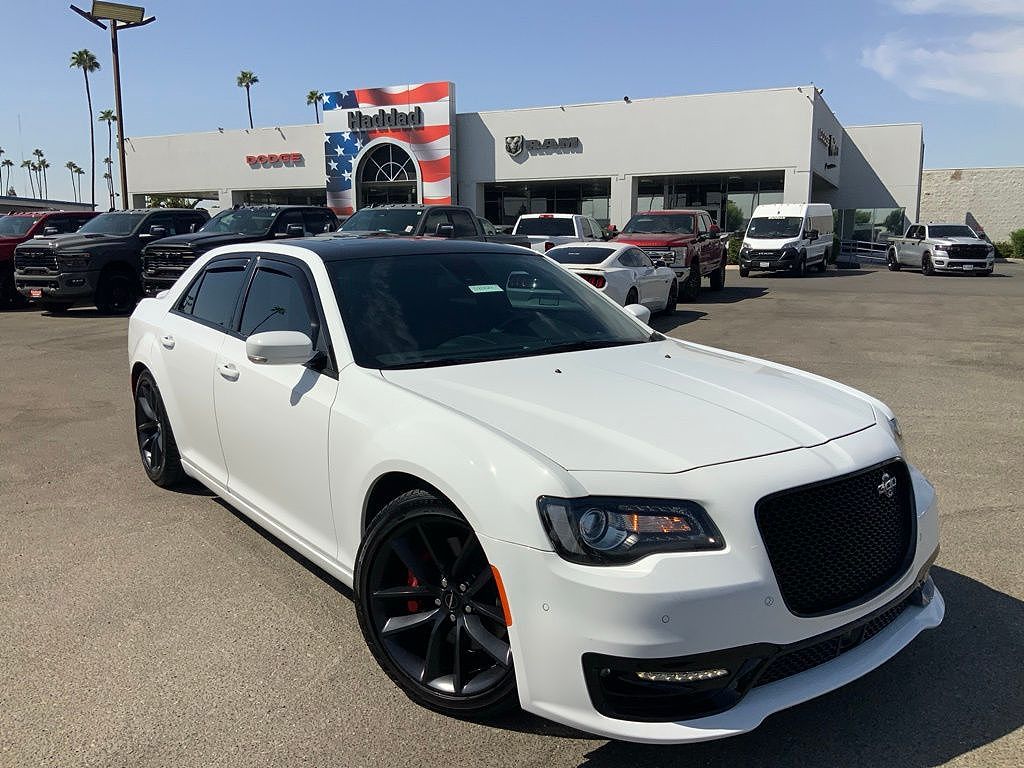 2023 Chrysler 300 C