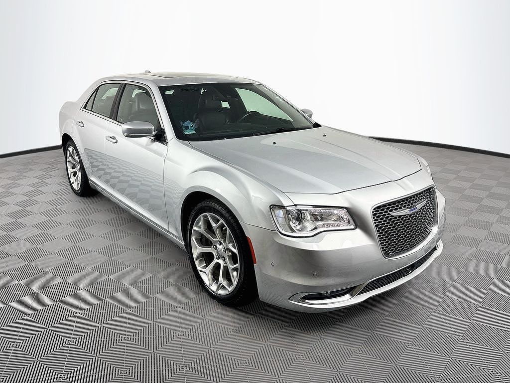 2019 Chrysler 300 C