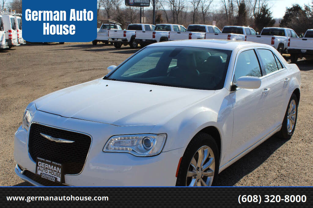 2016 Chrysler 300 Anniversary Package