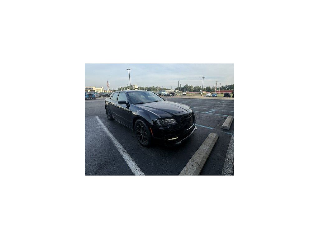 2021 Chrysler 300 Touring L AWD