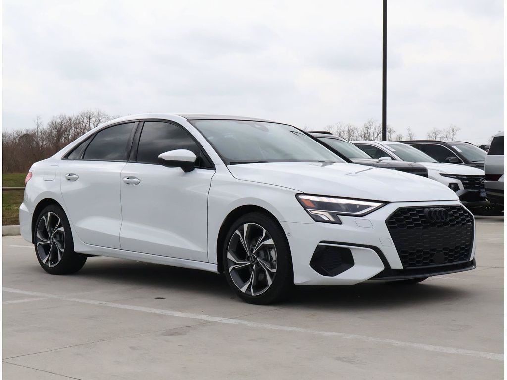 2023 Chrysler 300 Touring L