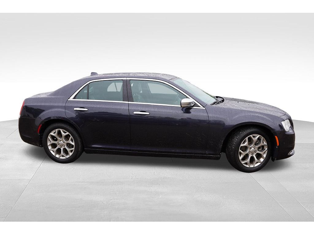 2017 Chrysler 300 C Platinum
