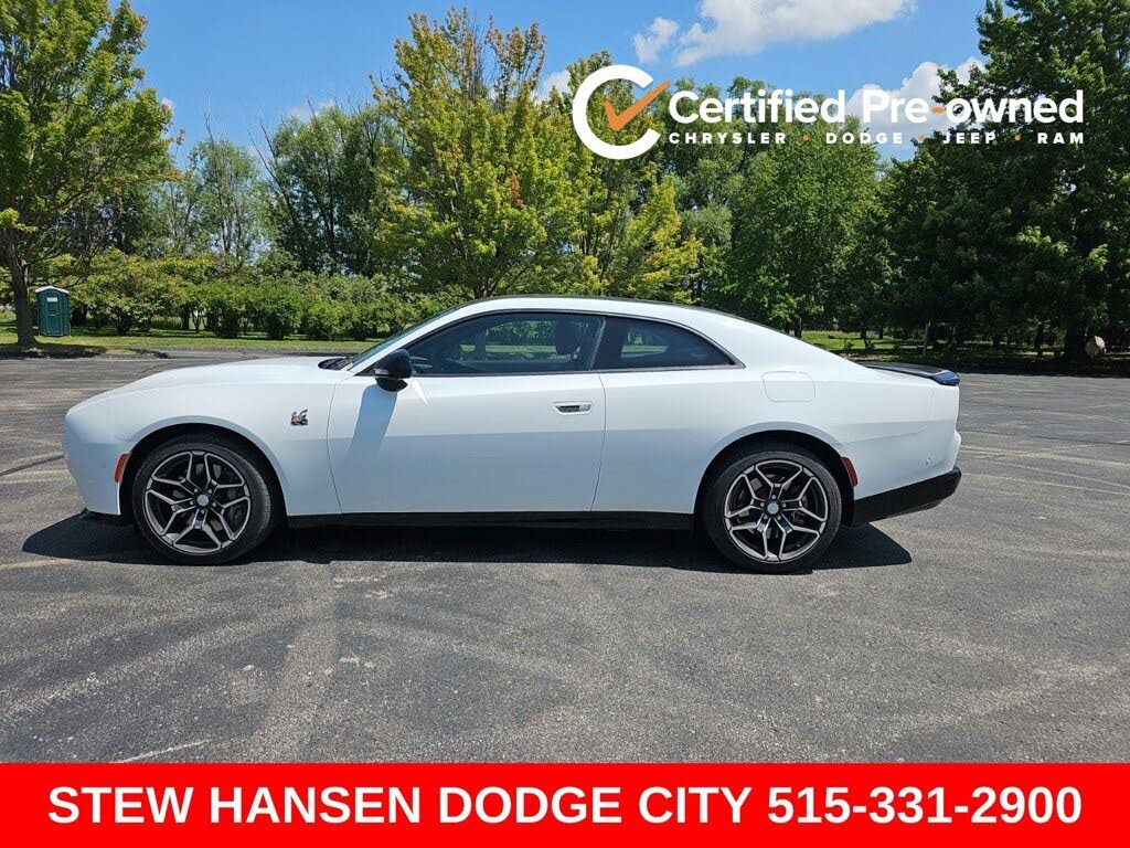2026 Dodge Charger Scat Pack Plus