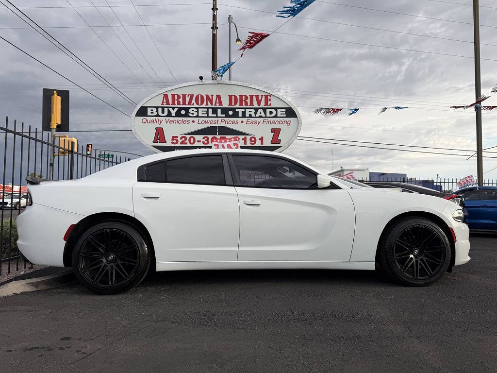 2015 Dodge Charger SE