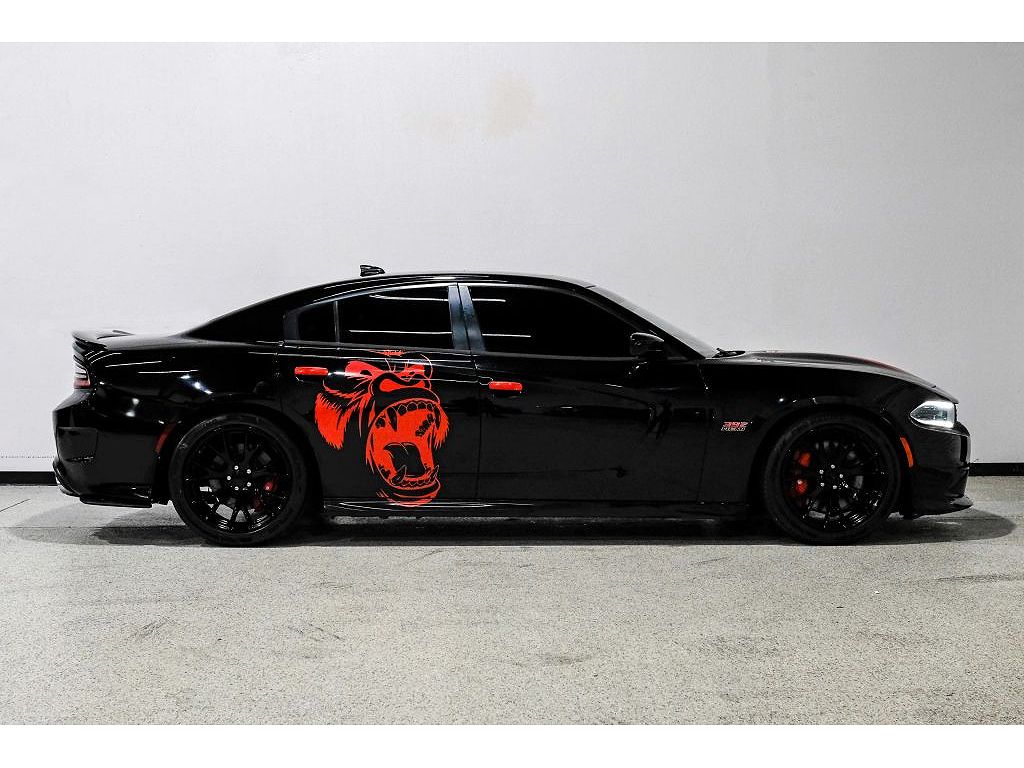 2016 Dodge Charger SRT 392