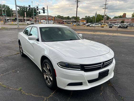 2016 Dodge Charger SE