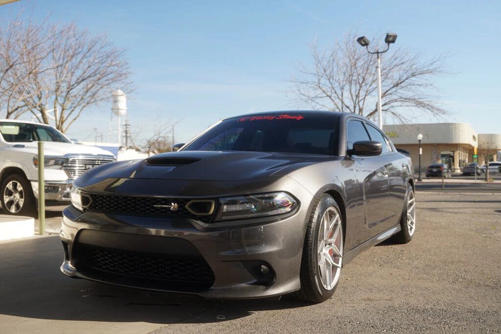 2019 Dodge Charger Scat Pack