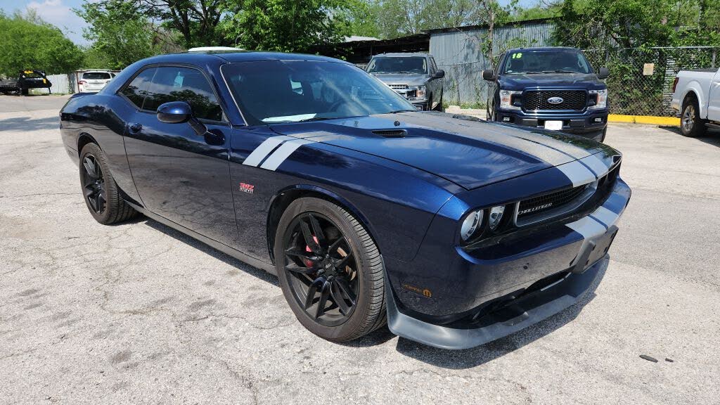 2013 Dodge Challenger SRT8