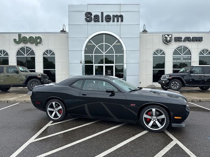 2014 Dodge Challenger SRT8