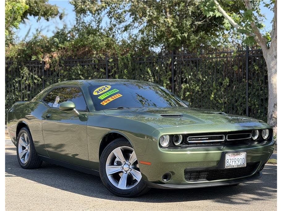 2021 Dodge Challenger SXT