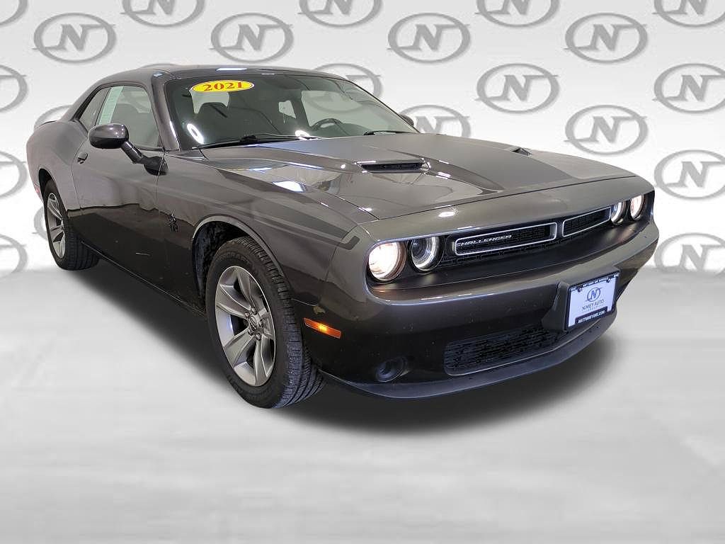 2021 Dodge Challenger SXT