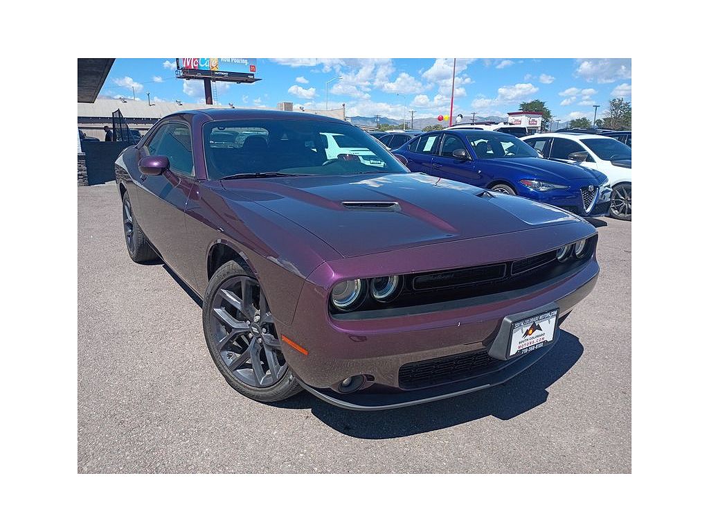 2021 Dodge Challenger SXT