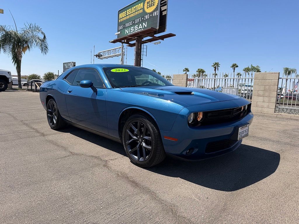 2022 Dodge Challenger SXT