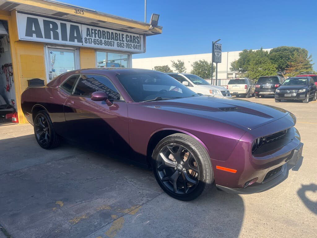 2020 Dodge Challenger SXT