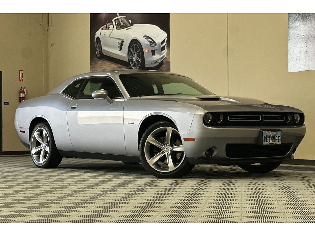 2015 Dodge Challenger R/T Shaker