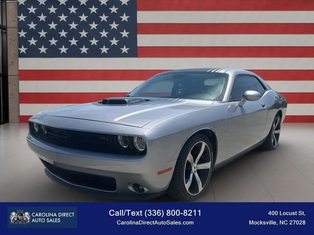 2017 Dodge Challenger R/T Shaker