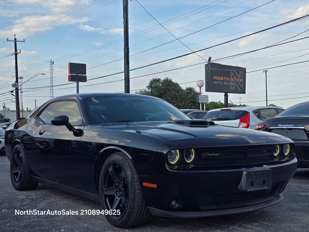 2016 Dodge Challenger R/T Plus Shaker