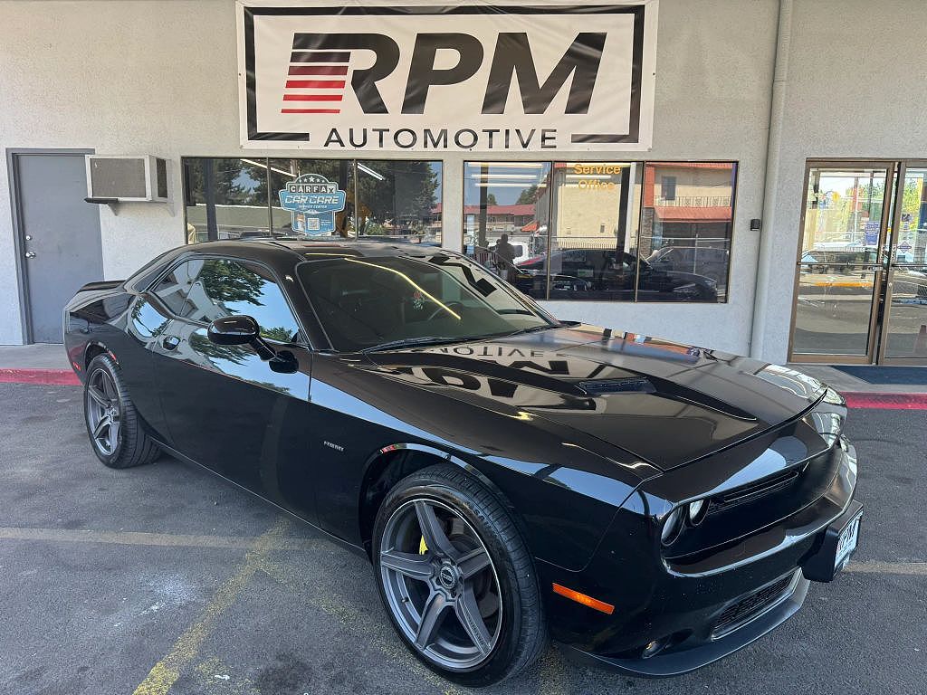 2016 Dodge Challenger R/T Plus Shaker